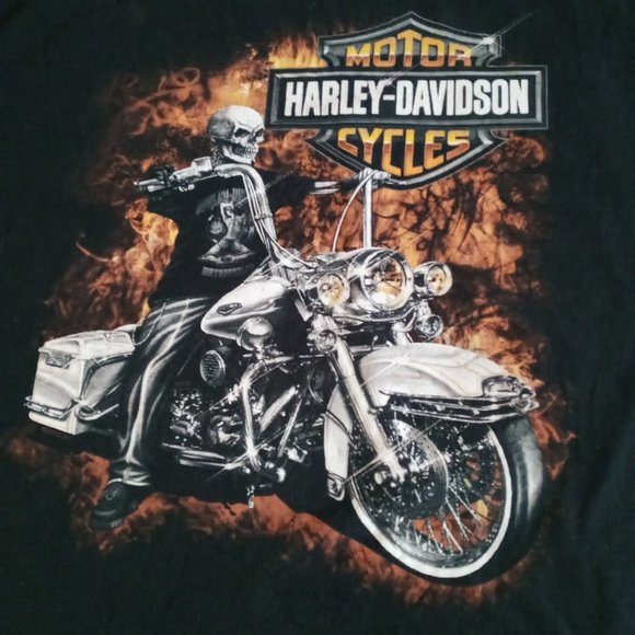 Harley-Davidson skeleton riding a harley  black Tee Size in description - Picture 3 of 8